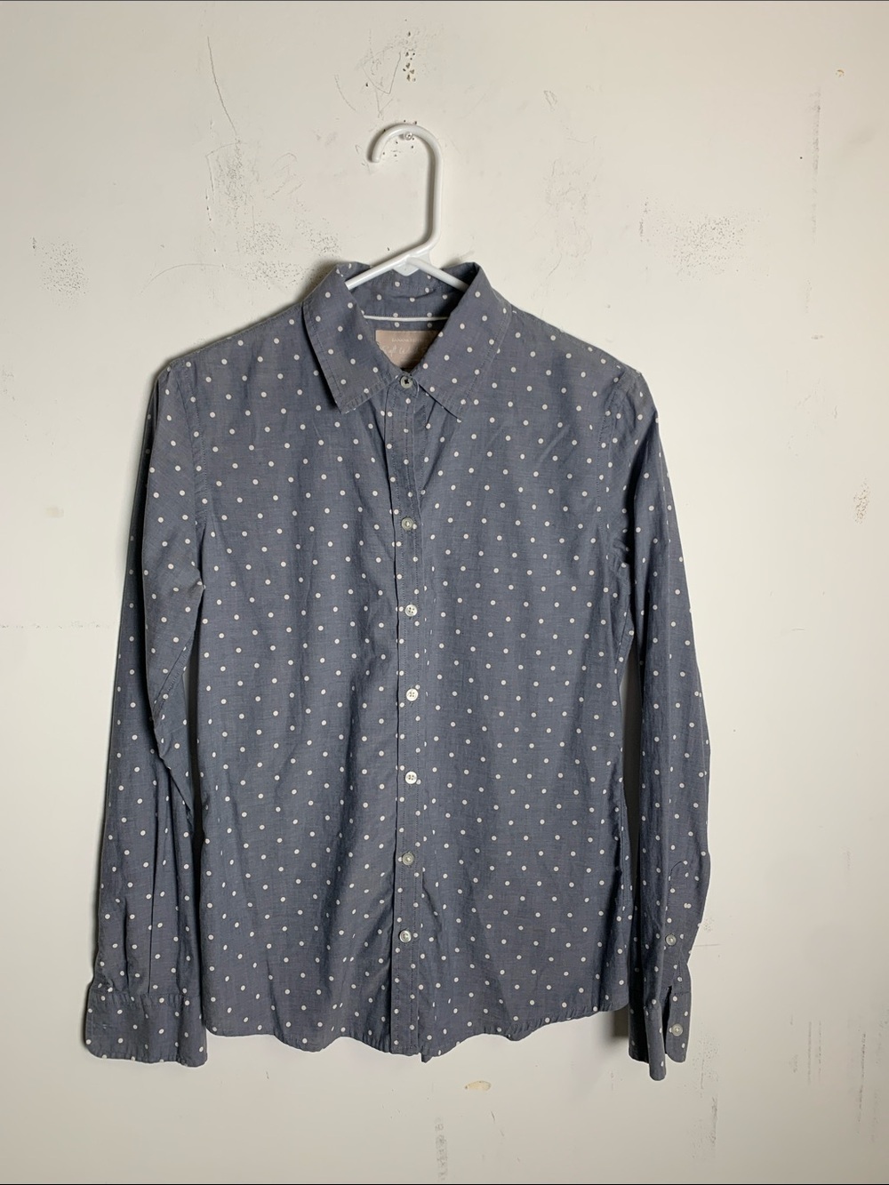 Banana Republic Blue Dot-Print Long-Sleeve Button-Down Shirt